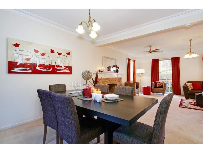 2 Drummer Hill Lane, Mooroolbark VIC 3138