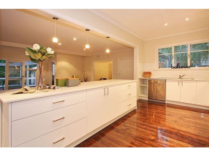 8 Cheeseman Street, Croydon VIC 3136