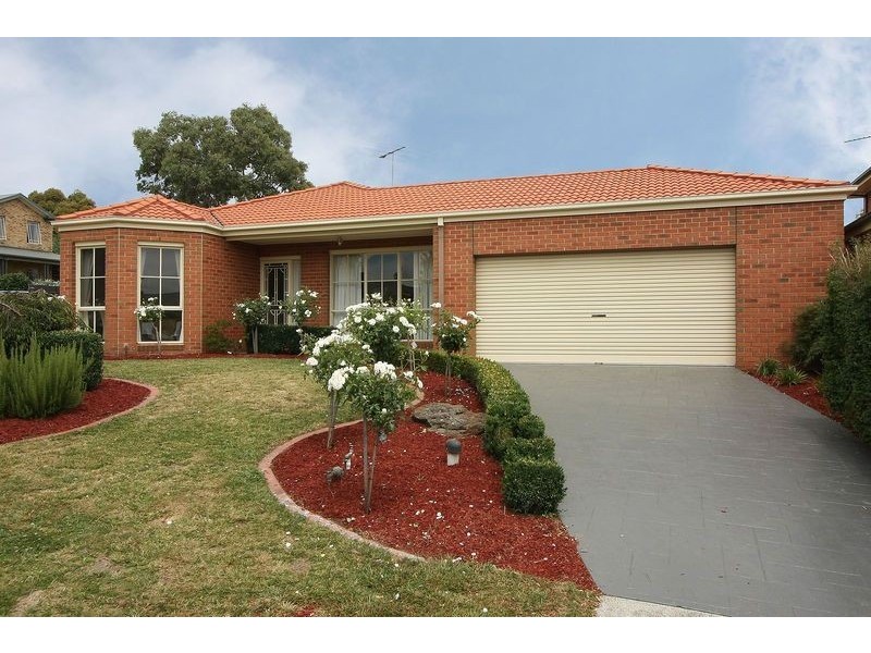 10 Wonuka Court, Croydon Hills VIC 3136