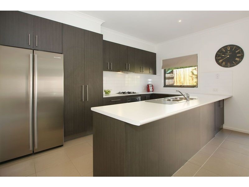 2/57 Bayswater Road, Croydon VIC 3136