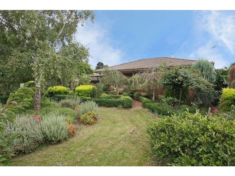 2 Lia Court, Yarra Glen VIC 3775