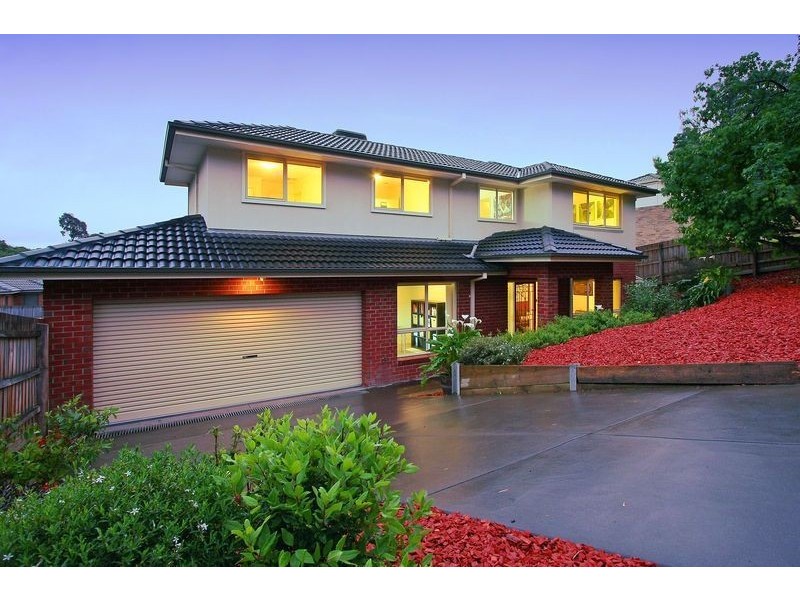 1/15 Newman Road, Croydon VIC 3136