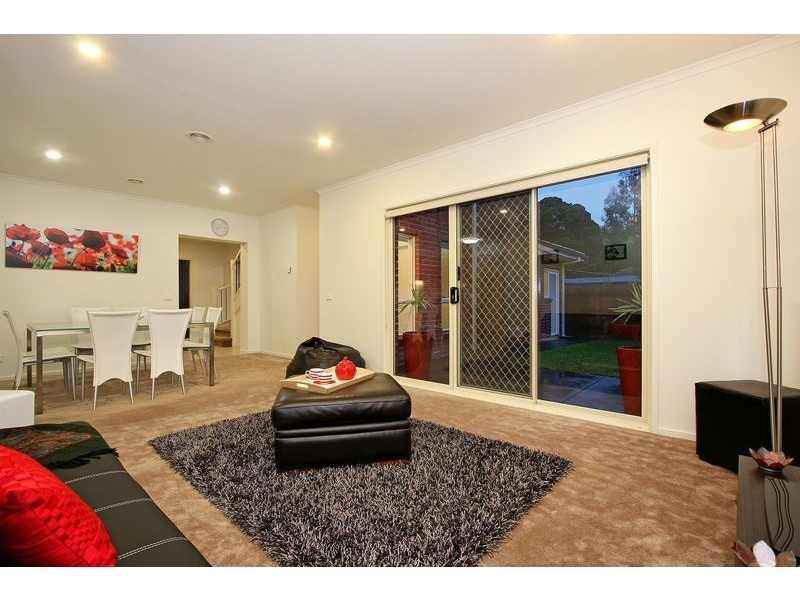 1/15 Newman Road, Croydon VIC 3136