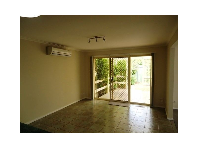 1A Ernest Road, Croydon VIC 3136
