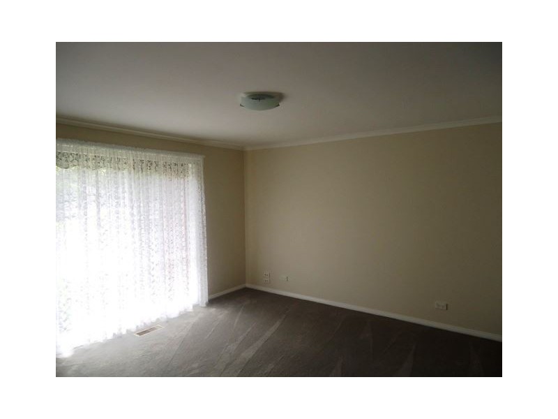 1A Ernest Road, Croydon VIC 3136