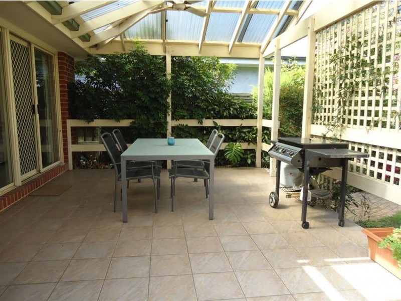 1A Ernest Road, Croydon VIC 3136