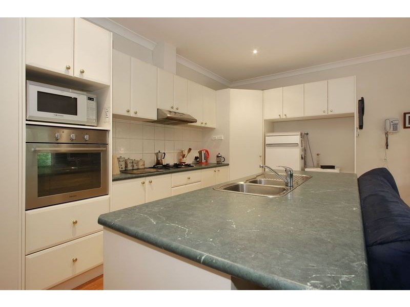 2/45 Exeter Road, Croydon North VIC 3136