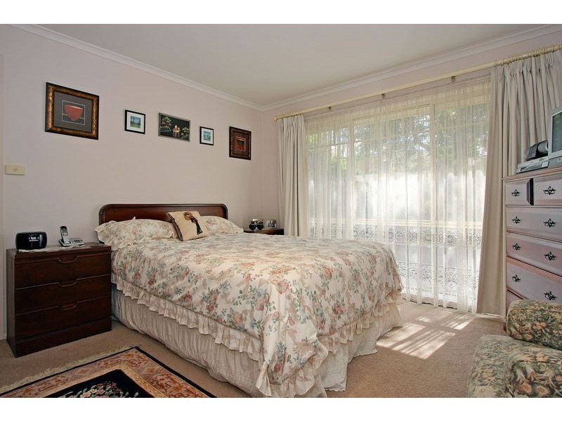 27 Meadowbank Avenue, Chirnside Park VIC 3116