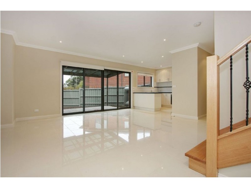 1/424 Maroondah Highway, Ringwood East VIC 3135