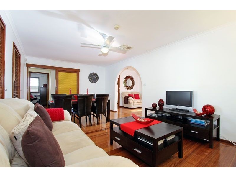 19 Roseman Road, Chirnside Park VIC 3116