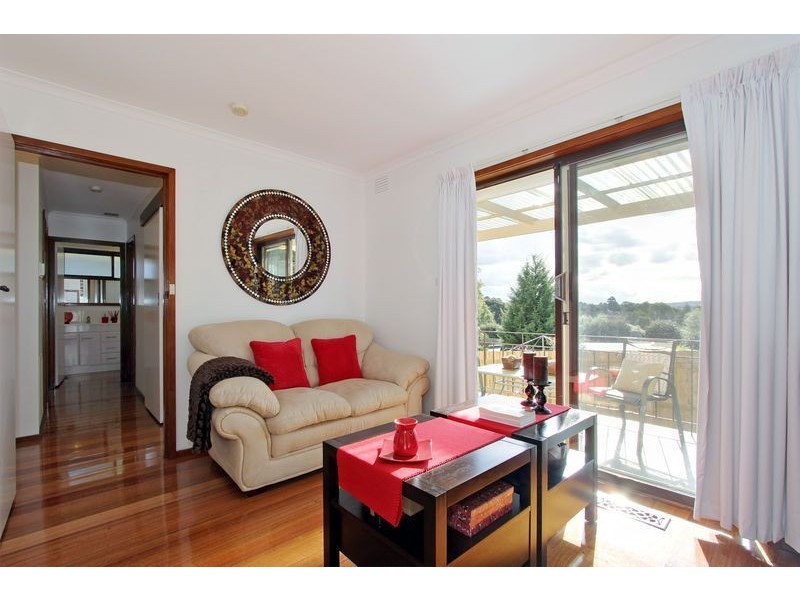 19 Roseman Road, Chirnside Park VIC 3116