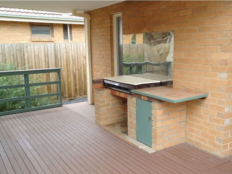 94 Bonnie View Road, Croydon VIC 3136