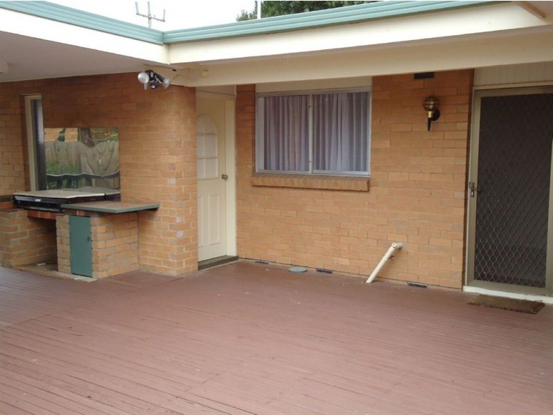 94 Bonnie View Road, Croydon VIC 3136