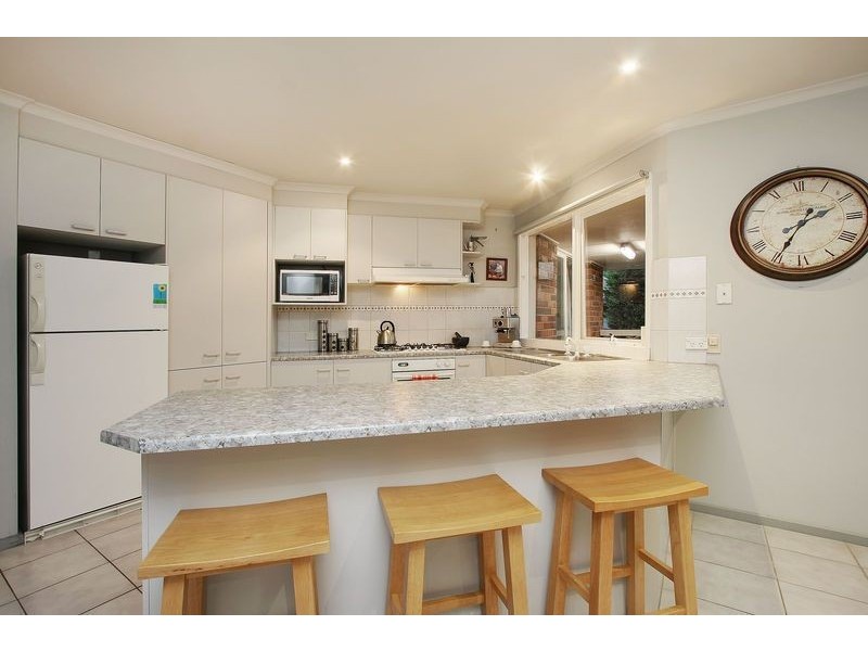 14 Hillview Court, Croydon Hills VIC 3136