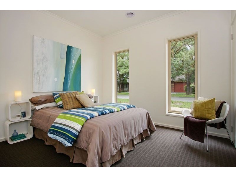 39 Niel Street, Croydon VIC 3136