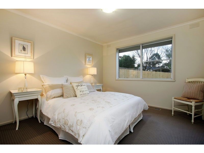 2/46 Diane Crescent, Croydon VIC 3136