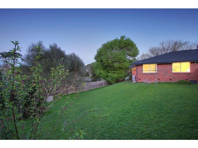 2/46 Diane Crescent, Croydon VIC 3136