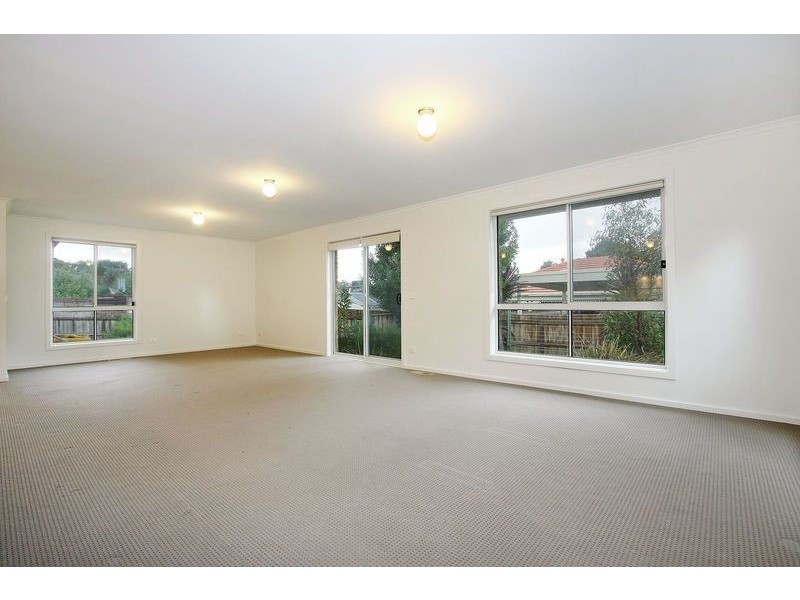 122A Cherylnne Crescent, Kilsyth VIC 3137