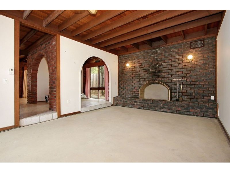 2/64 Geoffrey Drive, Kilsyth VIC 3137