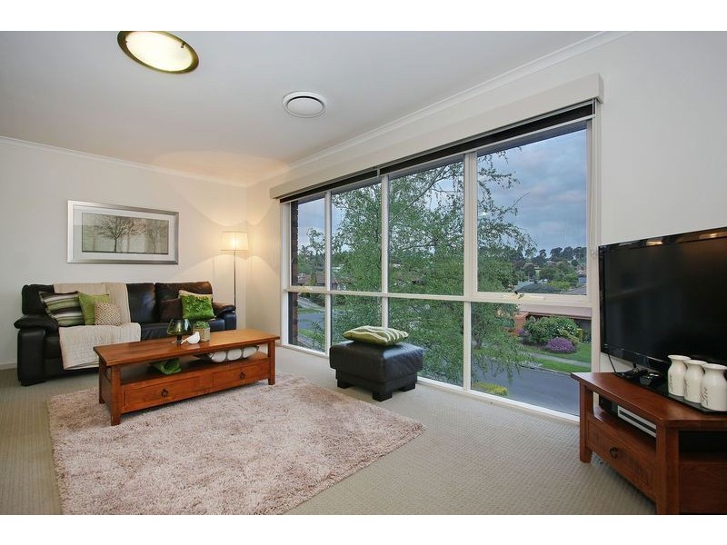 3 Naroo Road, Mooroolbark VIC 3138