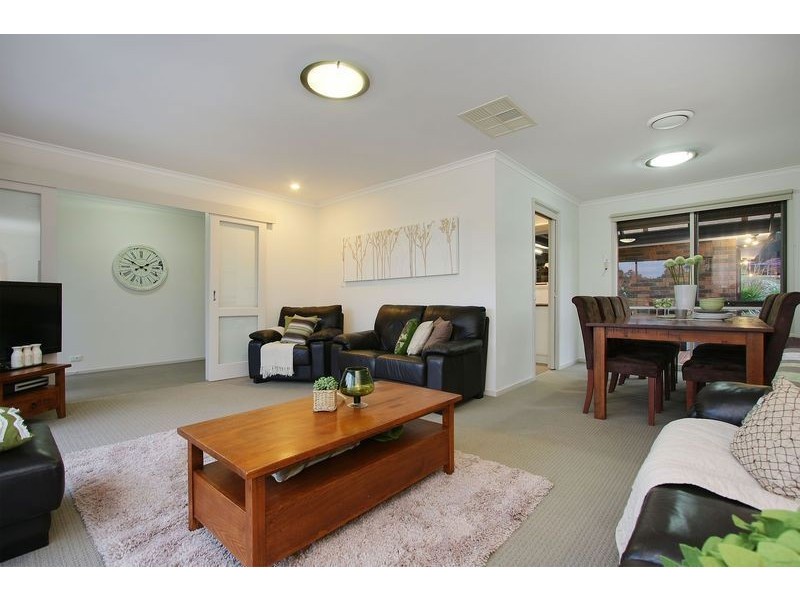 3 Naroo Road, Mooroolbark VIC 3138