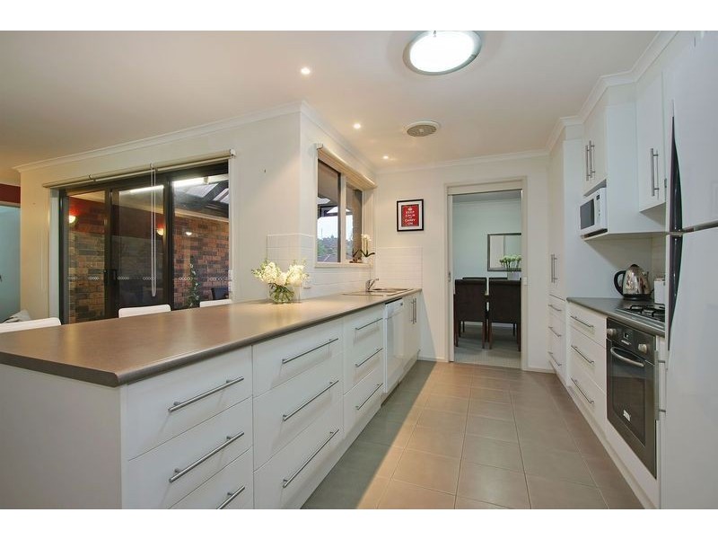 3 Naroo Road, Mooroolbark VIC 3138