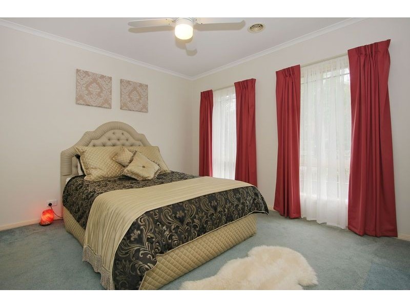 3 Wickham Court, Chirnside Park VIC 3116