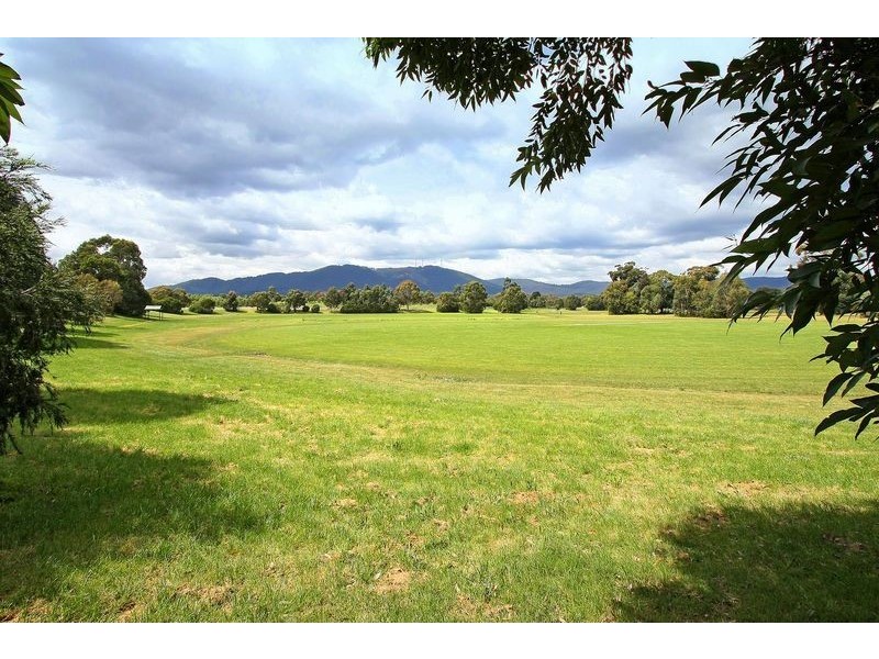 37/355 Dorset Road, Croydon VIC 3136