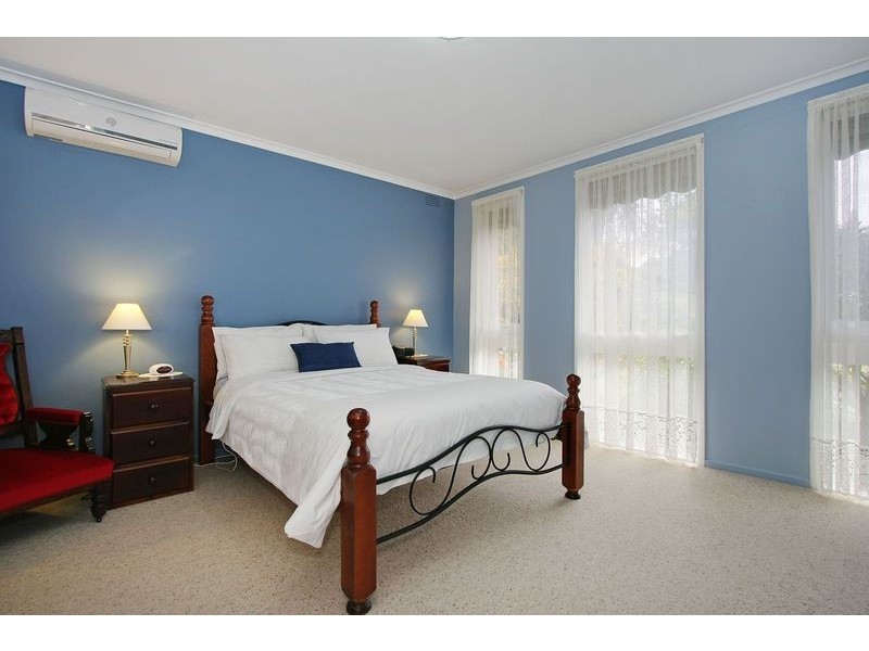 30 Kingswood Drive, Chirnside Park VIC 3116