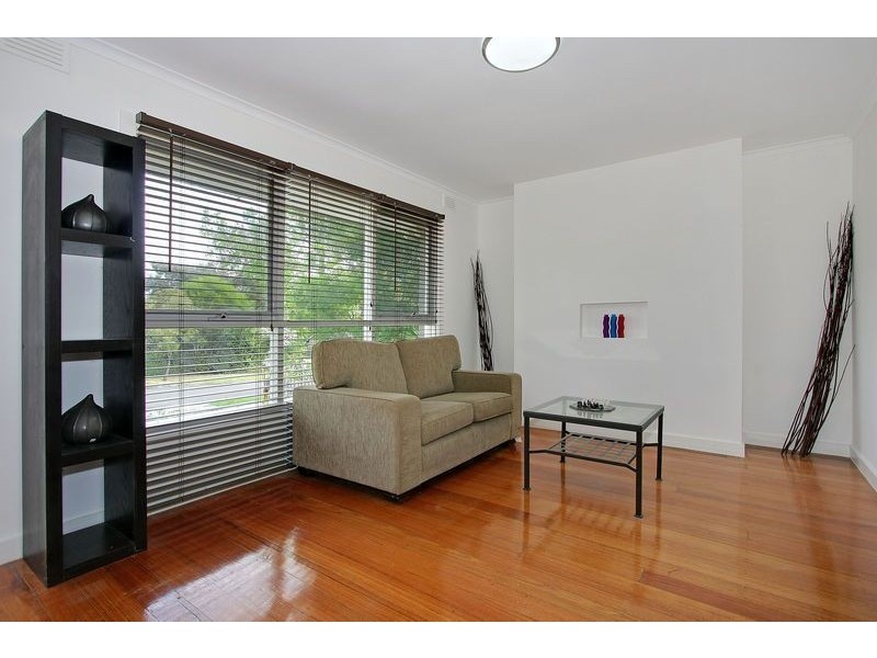 1/23 Thurleigh Avenue, Croydon South VIC 3136