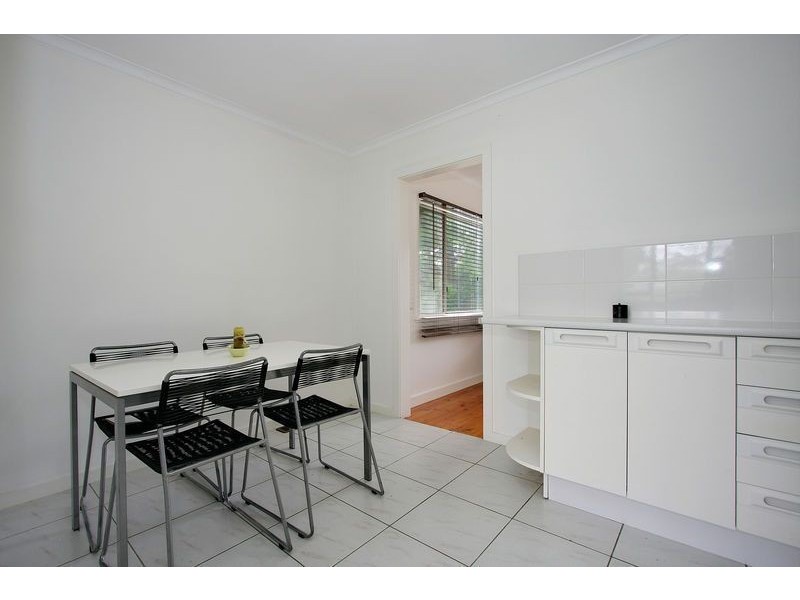1/23 Thurleigh Avenue, Croydon South VIC 3136