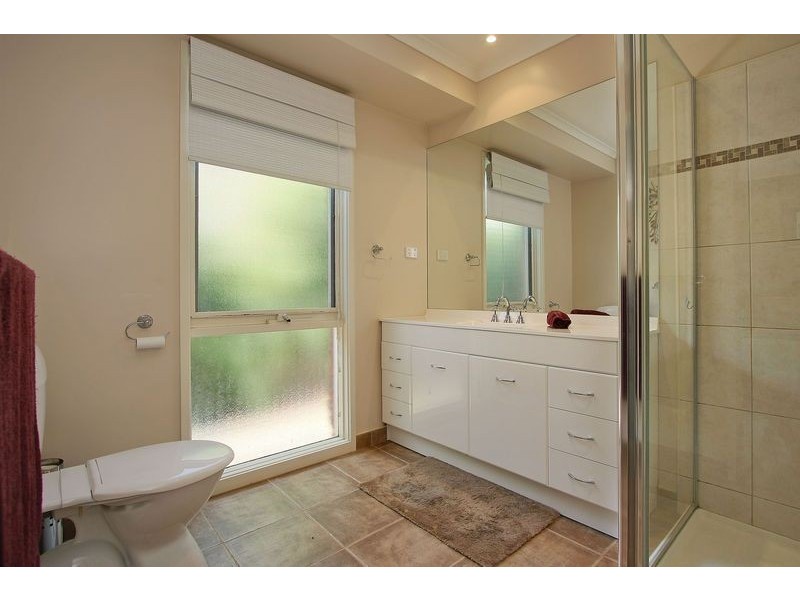 18 Drummer Hill Lane, Mooroolbark VIC 3138