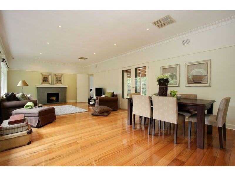 241 Dorset Road, Croydon VIC 3136