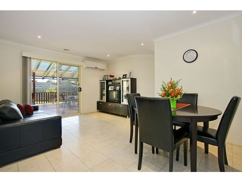23A Corrong Cres, Mooroolbark VIC 3138
