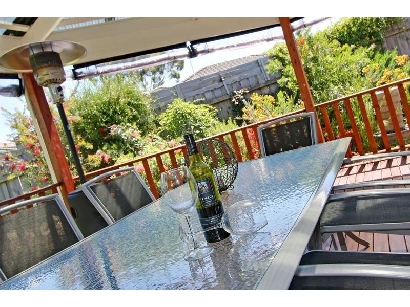 23A Corrong Cres, Mooroolbark VIC 3138