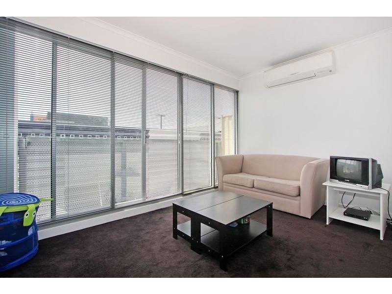 10/14 Spring Street, Box Hill VIC 3128