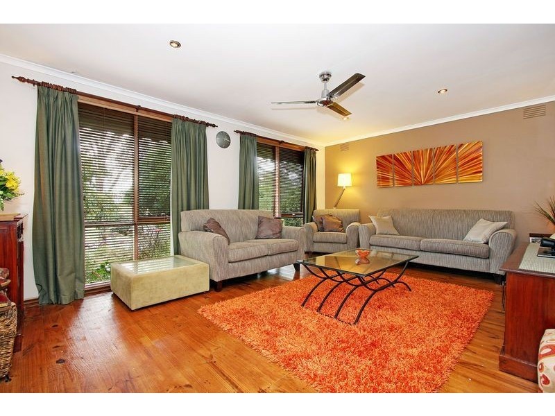 15 Grant Drive, Bayswater North VIC 3153