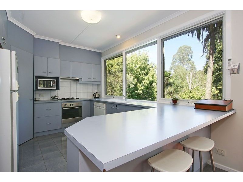 6 Maple Court, Ringwood East VIC 3135