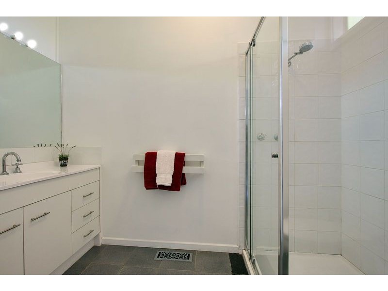 6 Maple Court, Ringwood East VIC 3135