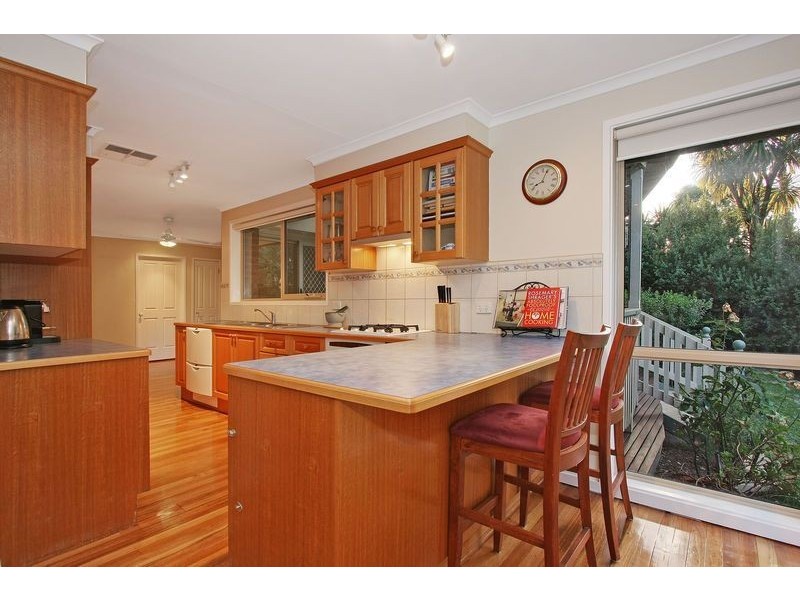 8 Pioneer Court, Rowville VIC 3178