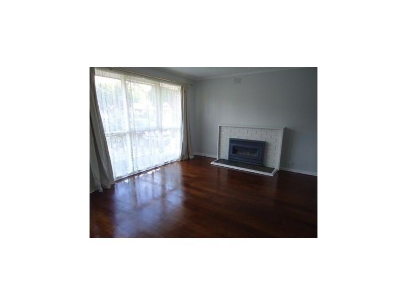 81 Cardigan Road, Mooroolbark VIC 3138