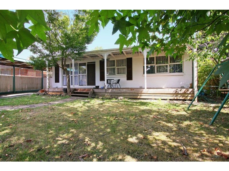 13 Binbrook Drive, Croydon VIC 3136