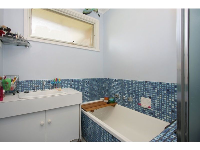 93 Hull Road, Croydon VIC 3136