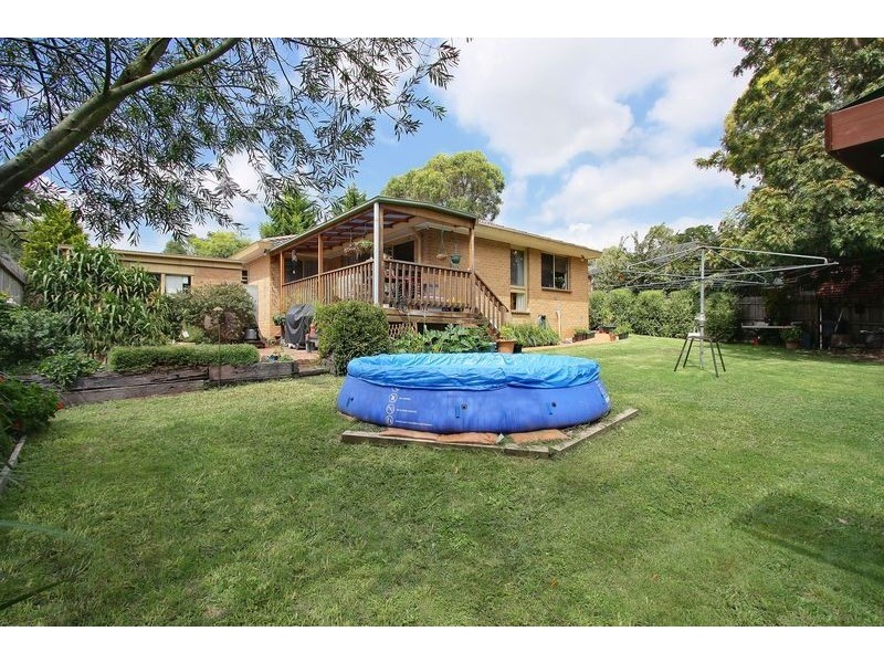 93 Hull Road, Croydon VIC 3136