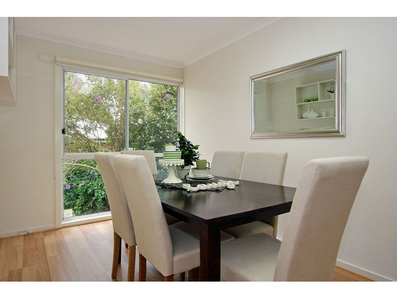 33 Timms Avenue, Croydon VIC 3136