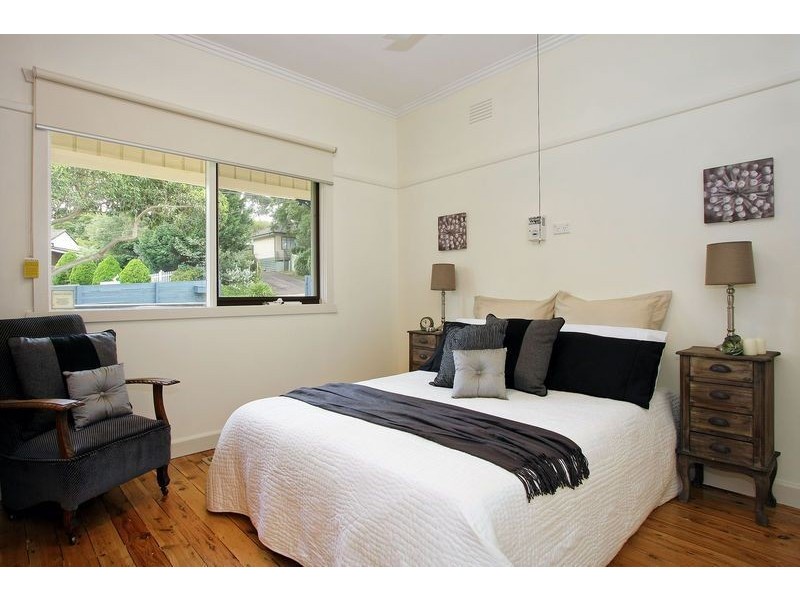 33 Timms Avenue, Croydon VIC 3136