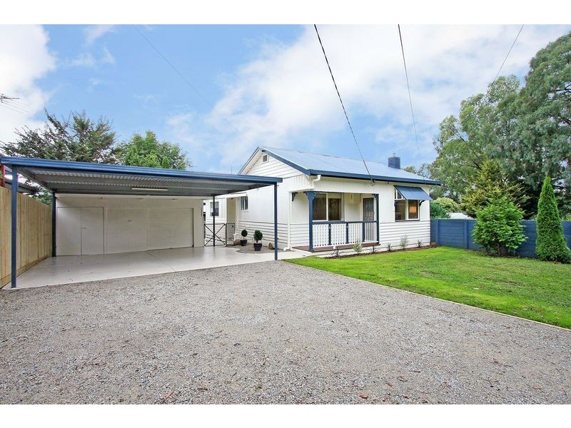 33 Timms Avenue, Croydon VIC 3136
