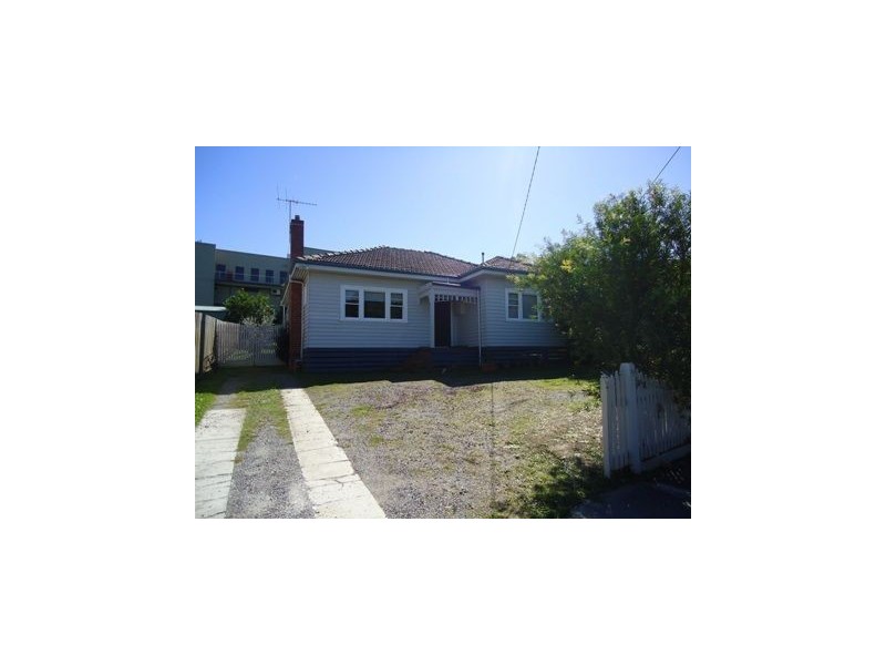 23 Barkly Terrace, Mitcham VIC 3132