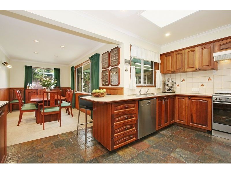 15 Jillian Street, Mooroolbark VIC 3138