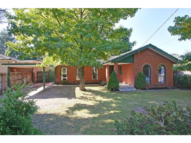 39 Illawara Crescent, Bayswater North VIC 3153